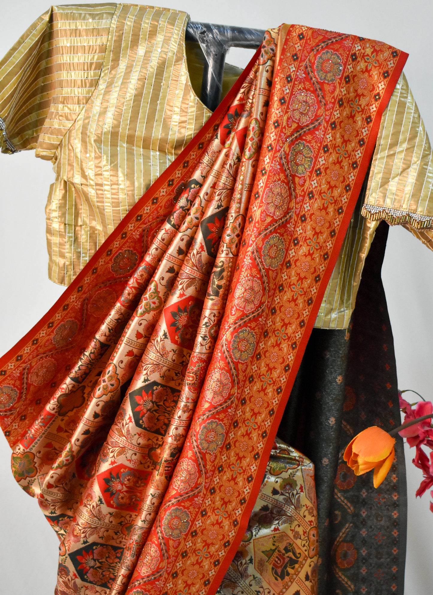 RED ART SILK SAREE WITH GOLDEN ZARI TEMPLE & ELEPHANT MOTIFS.